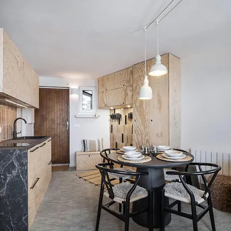 Apartment Val Thorens, 4 Pers, Proche Pistes, Piscine, Confort - Fr-1-640-76 Val Thorens