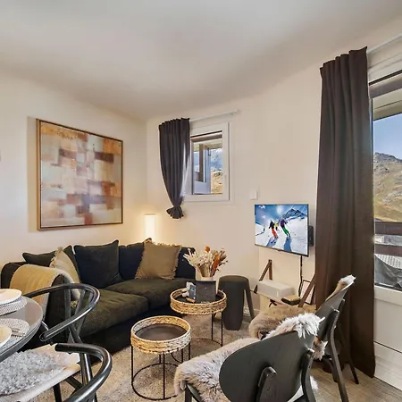 Rénové Aux Pieds Des Pistes, Idéal Pour 4 Personnes - Fr-1-640-76 Appartement